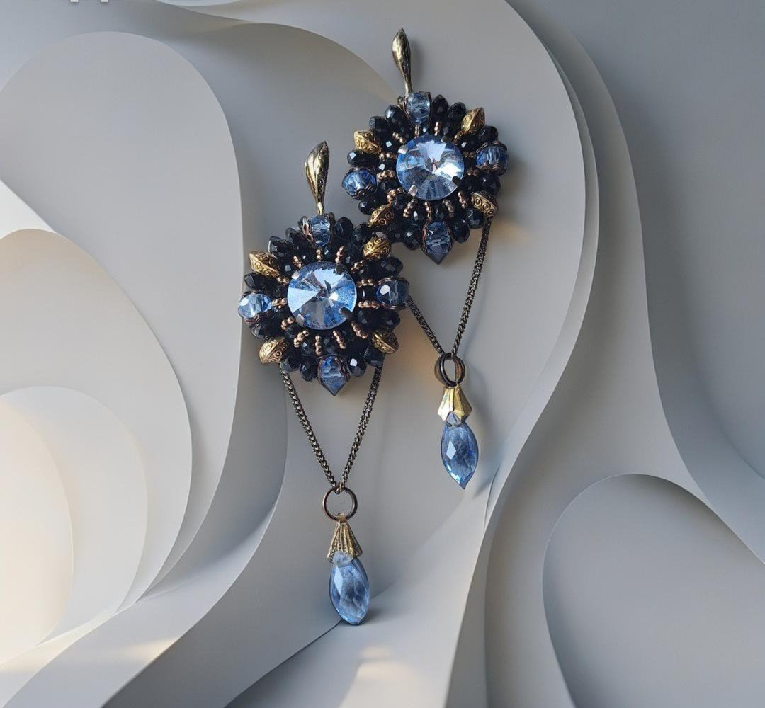 Auskarai su stiklo kristalais zydri