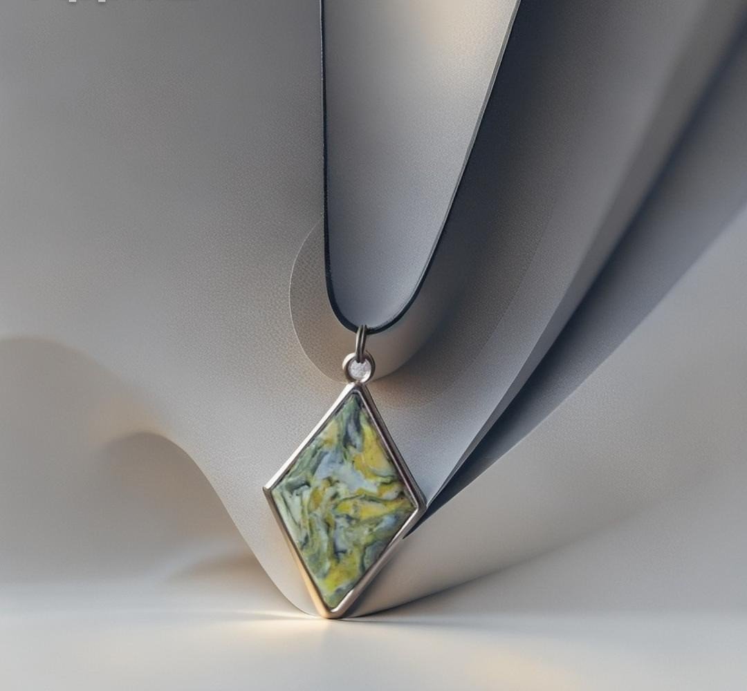 molio pakabukas juodas gelt