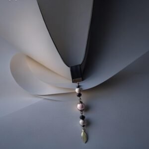 Odinis ilgas pakabukas su natūraliu akmeniu